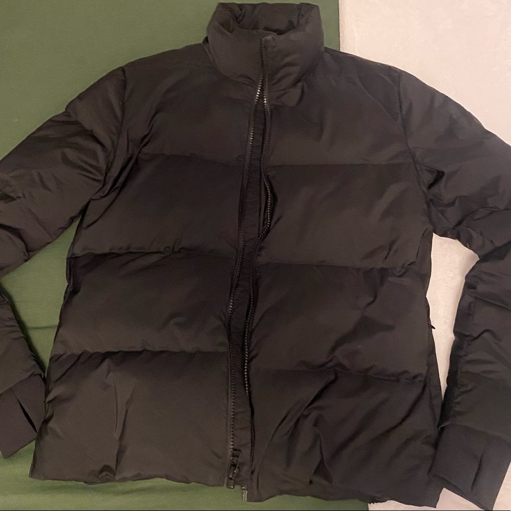 Theory Puffer Jacket